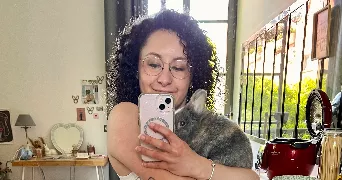 mégane pet sitter à LYON 04 69004