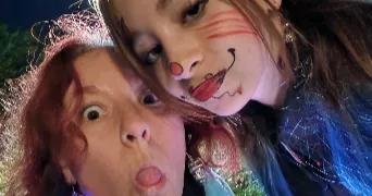 stephanie pet sitter à LES ANGLES 30133