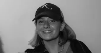 lise cat sitter à PARIS 20 75020