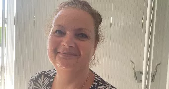 fabienne pet sitter à ST CYR SOUS DOURDAN 91410