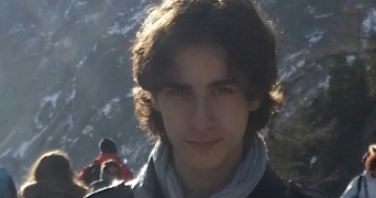 adrien pet sitter à CRETEIL 94000_0