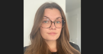 delphine pet sitter à AVIGNON 84000_0