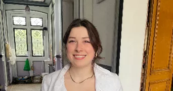 chloé pet sitter à GUERARD 77580
