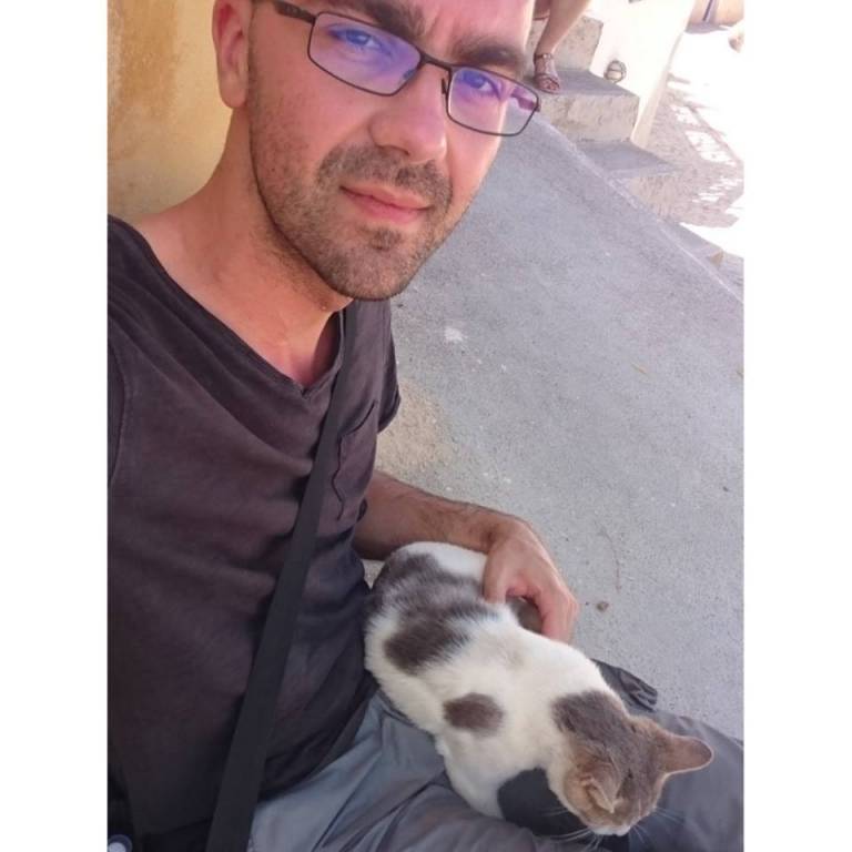 jonathan cat sitter à Amiens 80000_0