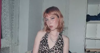 luna pet sitter à MONTREUIL 93100