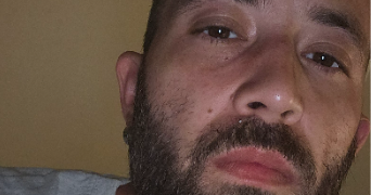 alexandre pet sitter à VOISINS LE BRETONNEUX 78960_0