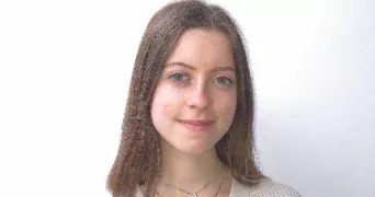 julie pet sitter à LA ROCHELLE 17000
