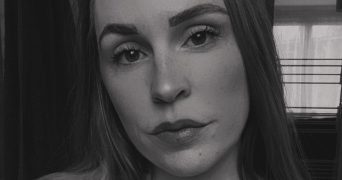 marie pet sitter à BUROS 64160_0