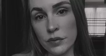 marie pet sitter à BUROS 64160