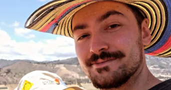 jacques pet sitter à AUBAGNE 13400_4