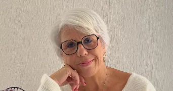 sylvie pet sitter à HOUPPEVILLE 76770