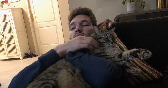 louis pet sitter à PARIS 09 75009_3