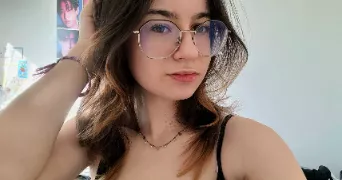claire pet sitter à MONT ST AIGNAN 76130
