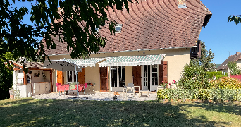 magali dog sitter à LA CHAPELLE LONGUEVILLE 27950_1
