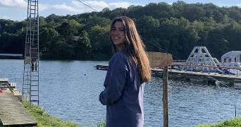 zoé pet sitter à WALCOURT 5650