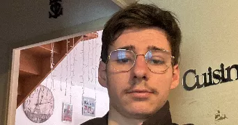 fabien pet sitter à MESSIMY 69510