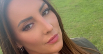 séverine pet sitter à MERICOURT 78270_0