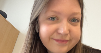 anais pet sitter à FRANOIS 25770_0