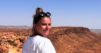 lana pet sitter à ST ANDRE DE LA ROCHE 06730