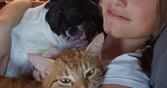 laura pet sitter à STE SAVINE 10300_2
