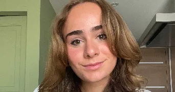 salomé pet sitter à DECINES CHARPIEU 69150