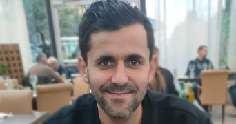 mickael pet sitter à CALVISSON 30420_0