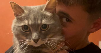 leo pet sitter à FETERNES 74500_0