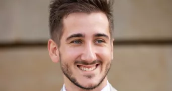 lucas pet sitter à BEGLES 33130