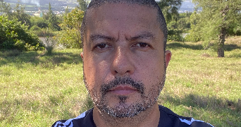 sylvain pet sitter à GAREOULT 83136_0