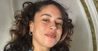 anissa pet sitter à ROMANS SUR ISERE 26100_0