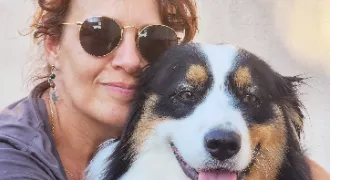marjorie pet sitter à LE THOR 84250