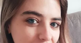 mélanie pet sitter à SPOY 21120