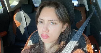 emna pet sitter à SURESNES 92150