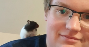 coralyne pet sitter à RIVES DU COUESNON 35140_3