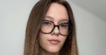 clara pet sitter à ST PIERRE LA COUR 53410_0