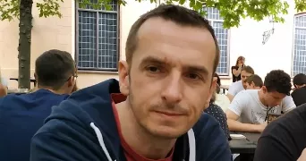 tony pet sitter à ALENCON 61000