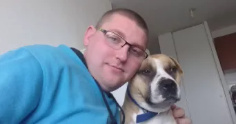jordan pet sitter à ST VICTORET 13730