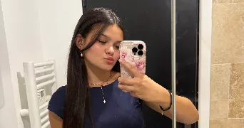 sarah pet sitter à NIMES 30900
