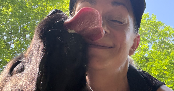 johana pet sitter à VAUDEURS 89320_0