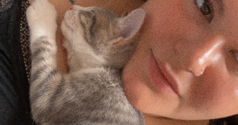 isalyne pet sitter à ST ETIENNE DU ROUVRAY 76800_8