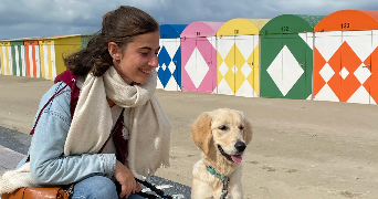 hélène pet sitter à AUZAT LA COMBELLE 63570_0