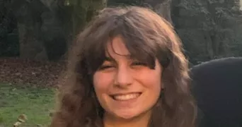 li lou pet sitter à BORDEAUX 33000