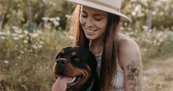 madelon pet sitter à ORLEANS 45100_0