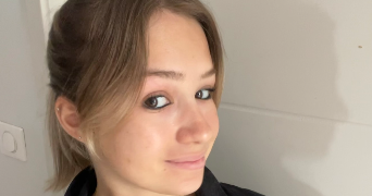 capucine pet sitter à COLLONGES AU MONT D OR 69660_1