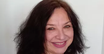 ghislaine pet sitter à COUBRON 93470