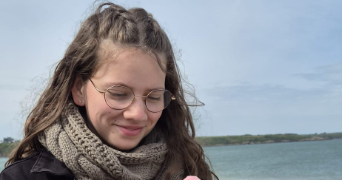 coline pet sitter à LES GARENNES SUR LOIRE 49320_0