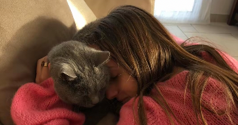 justine cat sitter à PAU 64000_0