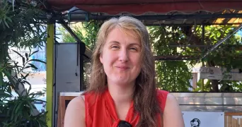katérina pet sitter à ST CHAMAS 13250