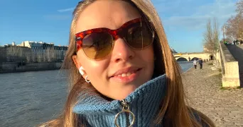 alena pet sitter à PARIS 16 75016