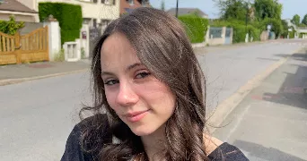 justine pet sitter à BORDEAUX 33800